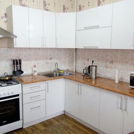 Bishkek Maximus Apartament 2 Ngoại thất bức ảnh